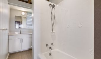 2335 Aumakua St, Pearl City, HI 96782