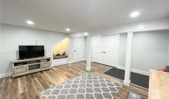 350 William Reynolds Rd, Exeter, RI 02822