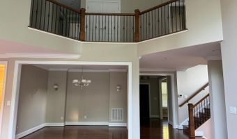 7702 TRAMMELL Rd, Annandale, VA 22003