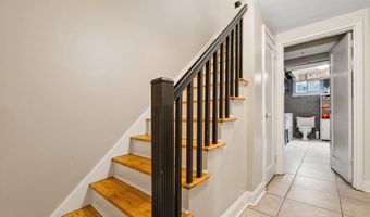 12 EGAN Ct, Bayonne, NJ 07002