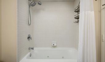 500 W Harbor Dr 915, San Diego, CA 92101