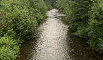 44 Poirier Ln, Brownington, VT 05860