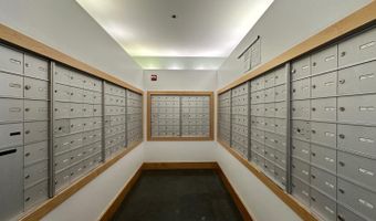 2001 15TH St N 1209, Arlington, VA 22201