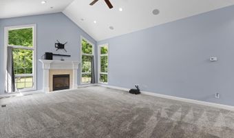 2850 Lee Marie Dr, Adrian, MI 49221