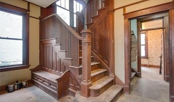 524 E 7th St, Alton, IL 62002