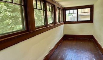 839 Bloomfield Ave, Akron, OH 44302
