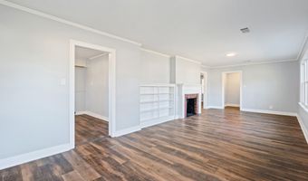 210 West St, Batesville, MS 38606