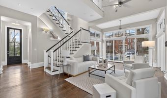 4964 ESKRIDGE Ter NW, Washington, DC 20016