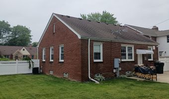 15076 Harrison Ave, Allen Park, MI 48101