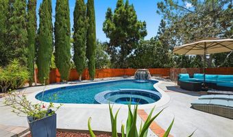5217 Alamosa Park Dr, Oceanside, CA 92057
