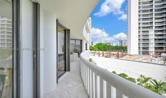 3000 Island Blvd 505, Aventura, FL 33160