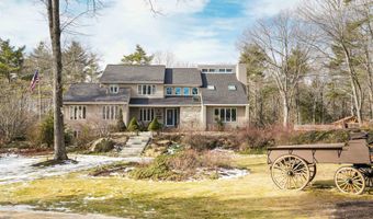 417 Candia Rd, Chester, NH 03036