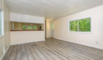 11 Gray Rd, Barnstead, NH 03225