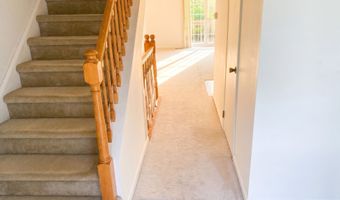 97-99 Park Ave 72, Danbury, CT 06810