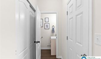 312 Redclover Ln, Allentown, PA 18104