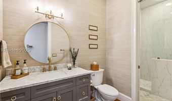 36 Hawthorne Rd, Bluffton, SC 29910