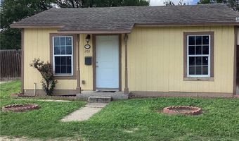201 E 9th St No, Alice, TX 78332