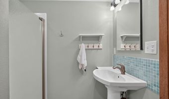 3909 Minnetonka Ave, Ames, IA 50010