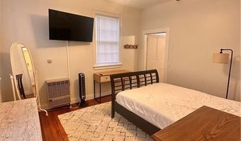 34 Farewell St 3, Newport, RI 02840