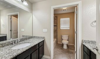 688 Arches Ct, Berthoud, CO 80513