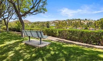 6923 E Shorecrest Dr, Anaheim, CA 92807