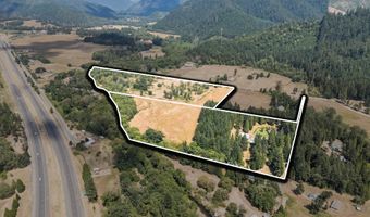 273 FAWN Ln, Azalea, OR 97410
