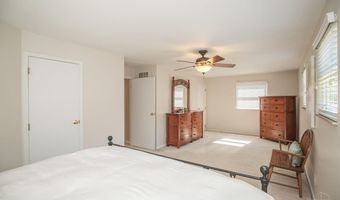 8069 Ashgrove Dr, Anderson Twp., OH 45244