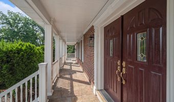8411 Reese Ln, Ann Arbor, MI 48103