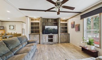 425 Pfeiffer Rd, Batesville, AR 72501