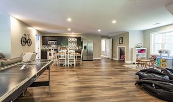 112 John Hand Dr, Coventry, CT 06238