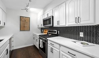 1055 MICHIGAN Ave NE, Washington, DC 20017