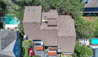 2058 BEACH Ave, Atlantic Beach, FL 32233