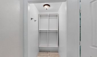 2419 Lead Ave SE, Albuquerque, NM 87106