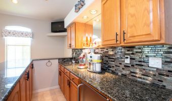 916 BUNKER VIEW Dr, Apollo Beach, FL 33572