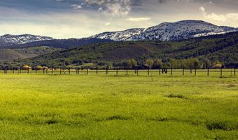 1735 CROOKED CREEK Rd, Alta, WY 83414