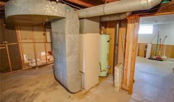 2801 Hillcrest Ave, Alton, IL 62002