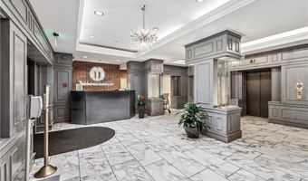 2870 Pharr Court South NW 607, Atlanta, GA 30305