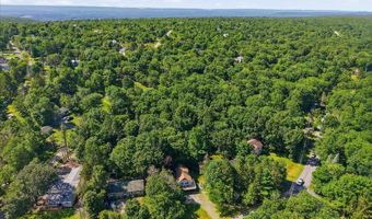 306 Mountain Rd, Albrightsville, PA 18210