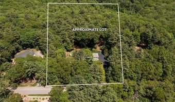 1420 Diplomat Dr, East Greenwich, RI 02818