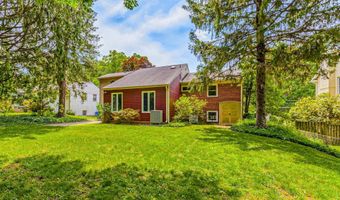 7607 MARYKNOLL Ave, Bethesda, MD 20817
