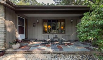 165 Kent Dr, East Greenwich, RI 02818