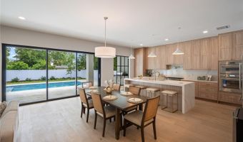 113 W EVANS St, Orlando, FL 32804