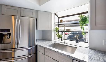 440 Citracado Pkwy 5, Escondido, CA 92025