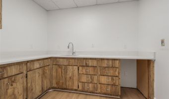 600 LAKEVIEW Rd 2B, Clearwater, FL 33756