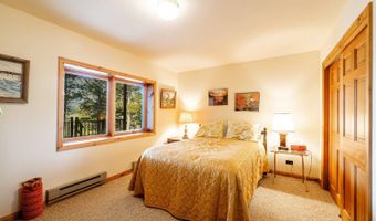 74 Blacktooth Rd, Big Horn, WY 82833