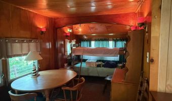 137 Sherwood Dr, Becket, MA 01223