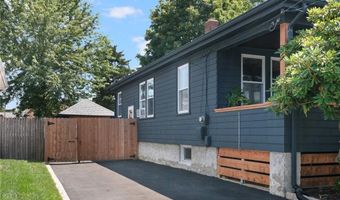 14 Elinora St, East Providence, RI 02915