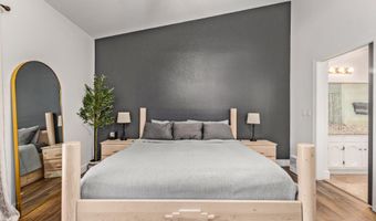 2555 N TAMARISK St, Chandler, AZ 85224