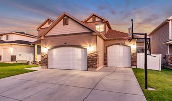 981 W FREEDOM Pt, Bluffdale, UT 84065