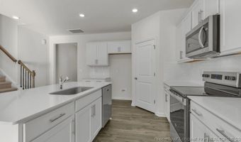 725 Lazy Elm Ln, Aberdeen, NC 28315